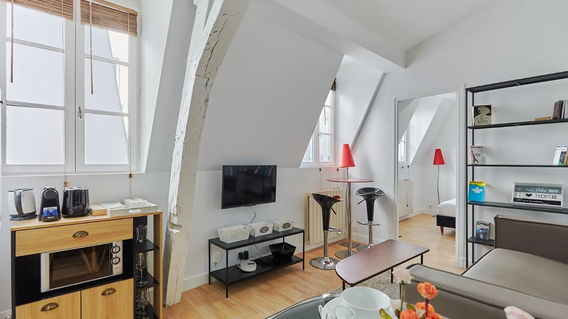 Charming 1 Bedroom Flat Coeur Du Marais By Studio Prestige 파리